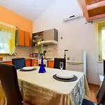 Гостевой дом Duje 3*
