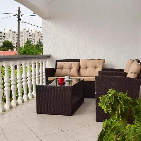 Guest house Duje